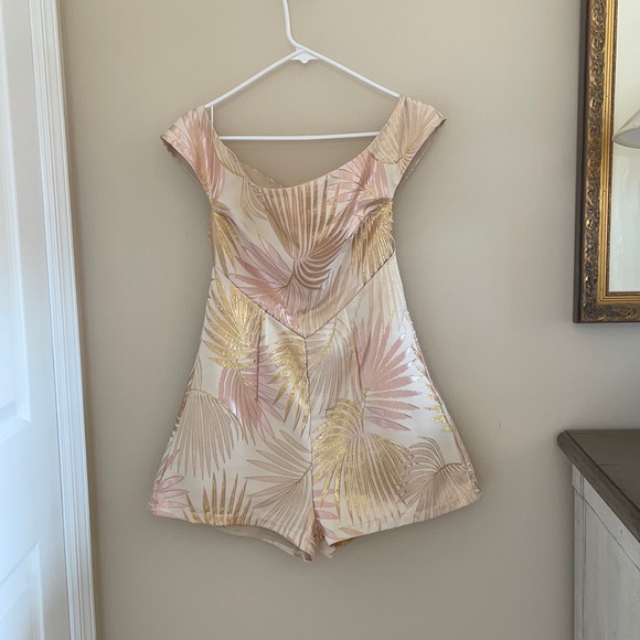 Metallic Romper - Picture 1 of 9